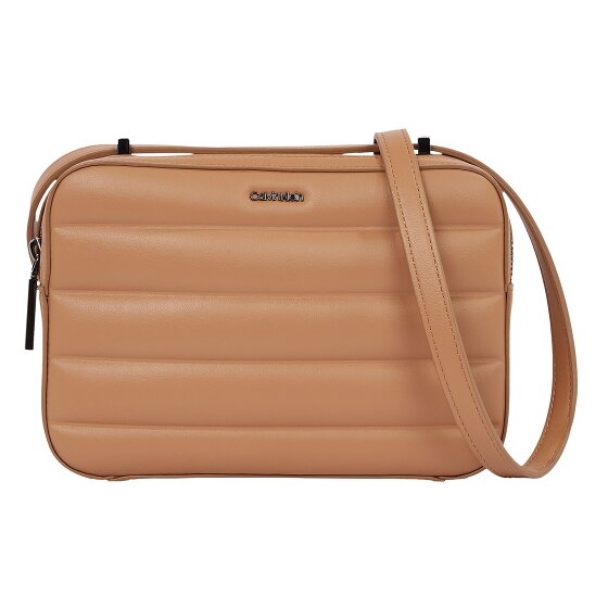 Calvin Klein Line Quilt Umhängetasche 22 cm Calvin Klein Line Quilt Umhängetasche 22 cm