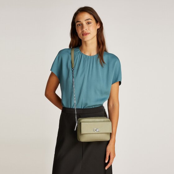 Calvin Klein Re-Lock Umhängetasche 21 cm