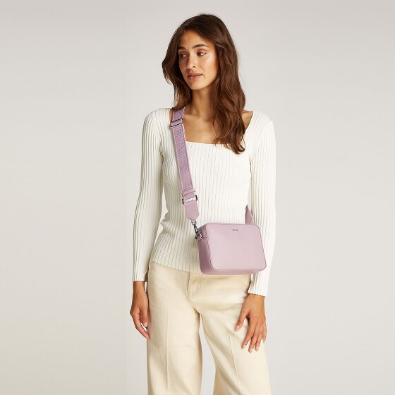 Calvin Klein CK Must Umhängetasche 21.5 cm