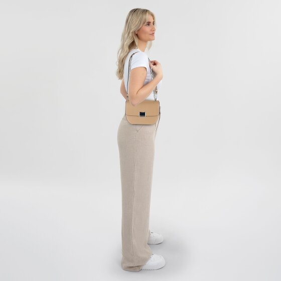 Karl Lagerfeld Forever Umhängetasche Leder 19 cm Karl Lagerfeld Forever Umhängetasche Leder 19 cm