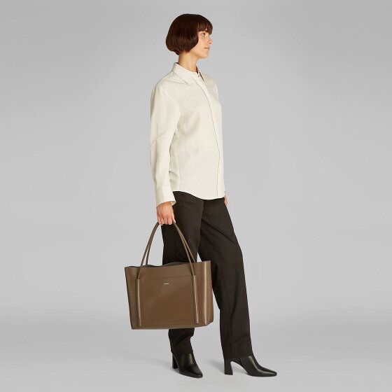 Calvin Klein CK Essential Shopper Tasche 43 cm Calvin Klein CK Essential Shopper Tasche 43 cm