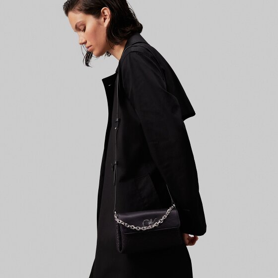 Calvin Klein Re-Lock Handtasche 19 cm Calvin Klein Re-Lock Handtasche 19 cm