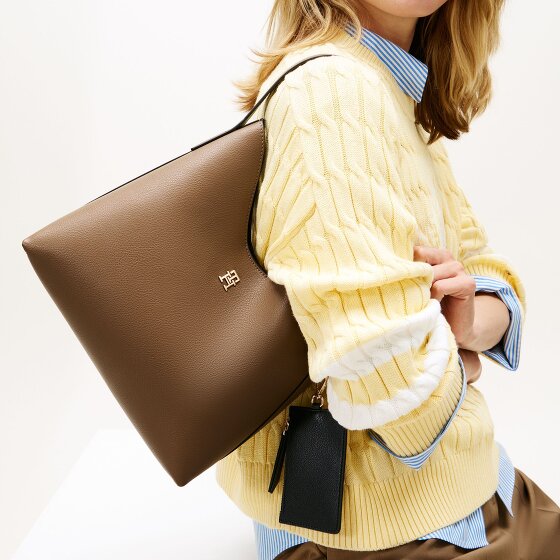 Tommy Hilfiger TH Icon Schultertasche 29 cm Tommy Hilfiger TH Icon Schultertasche 29 cm