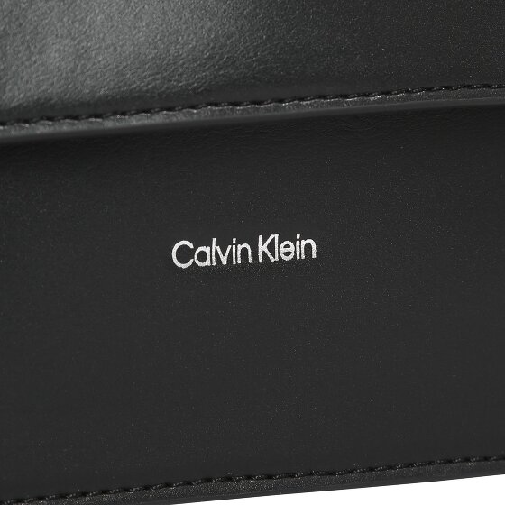 Calvin Klein CK Essential Handtasche 20 cm Calvin Klein CK Essential Handtasche 20 cm