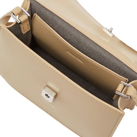 Calvin Klein CK Essential Handtasche 20 cm Calvin Klein CK Essential Handtasche 20 cm