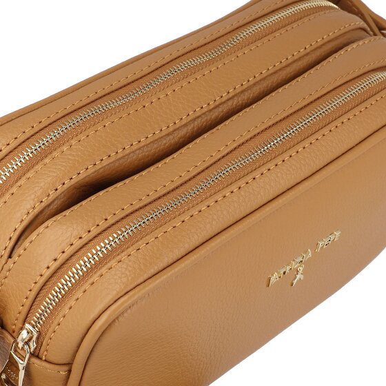 Patrizia Pepe Umhängetasche Leder 21.5 cm Patrizia Pepe Umhängetasche Leder 21.5 cm