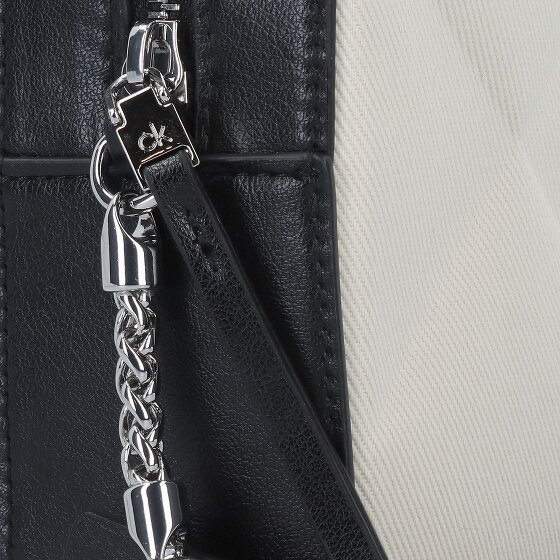 Calvin Klein Quilt Umhängetasche 23 cm