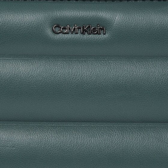 Calvin Klein Line Quilt Handtasche 19.5 cm Calvin Klein Line Quilt Handtasche 19.5 cm