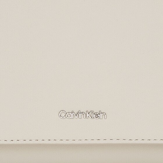 Calvin Klein CK Must Schultertasche 27 cm Calvin Klein CK Must Schultertasche 27 cm