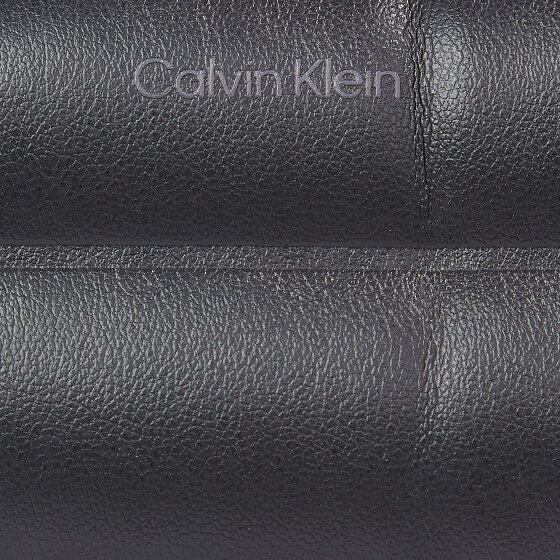Calvin Klein Line Quilt Handtasche 19.5 cm Calvin Klein Line Quilt Handtasche 19.5 cm