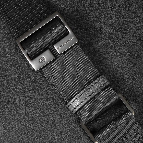 Piquadro Solm Umhängetasche Leder 25 cm