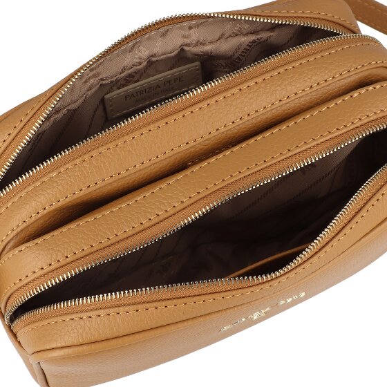 Patrizia Pepe Umhängetasche Leder 21.5 cm Patrizia Pepe Umhängetasche Leder 21.5 cm