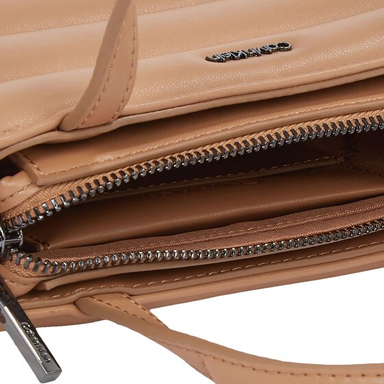 Calvin Klein Line Quilt Handtasche 19.5 cm Calvin Klein Line Quilt Handtasche 19.5 cm