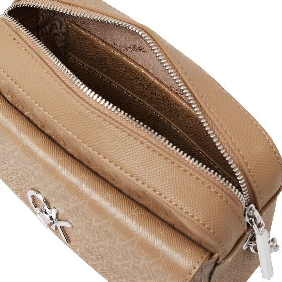 Calvin Klein Re-Lock Umhängetasche 21 cm