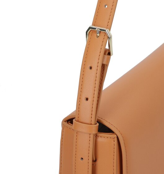 Patrizia Pepe Essential Fly Schultertasche Leder 31 cm Patrizia Pepe Essential Fly Schultertasche Leder 31 cm