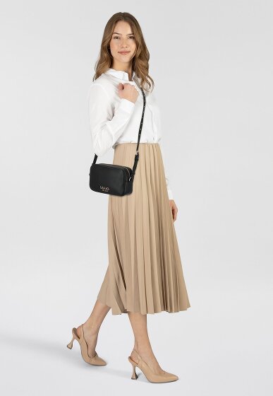 Liu Jo Evrim Umhängetasche S 22.5 cm Liu Jo Evrim Umhängetasche S 22.5 cm