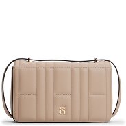 Tommy Hilfiger Feminine Umhängetasche 26 cm Produktbild Tommy Hilfiger Feminine Umhängetasche 26 cm Produktbild